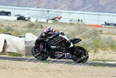 media/Apr-14-2024-SoCal Trackdays (Sun) [[70f97d3d4f]]/7-Turn 7 (11am)/